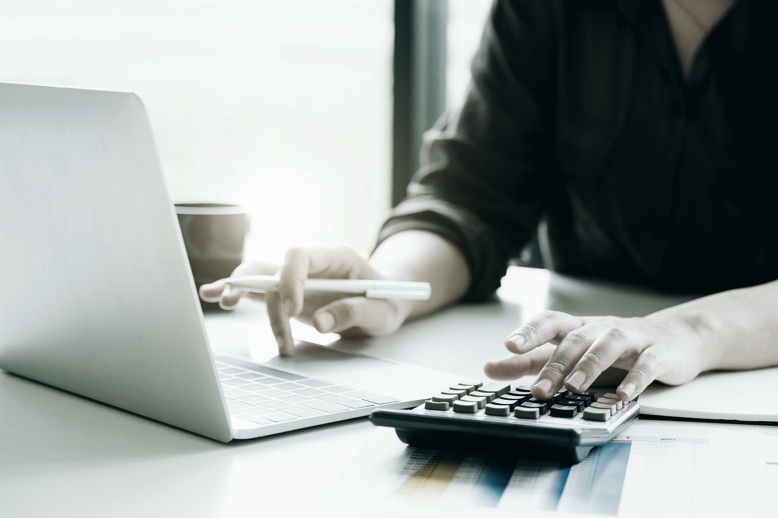 Quanto custa um CRM em 2026 (e o que está incluso de verdade)